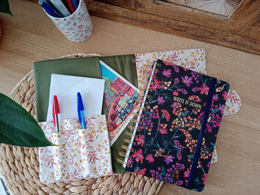 Protège carnet Romantique